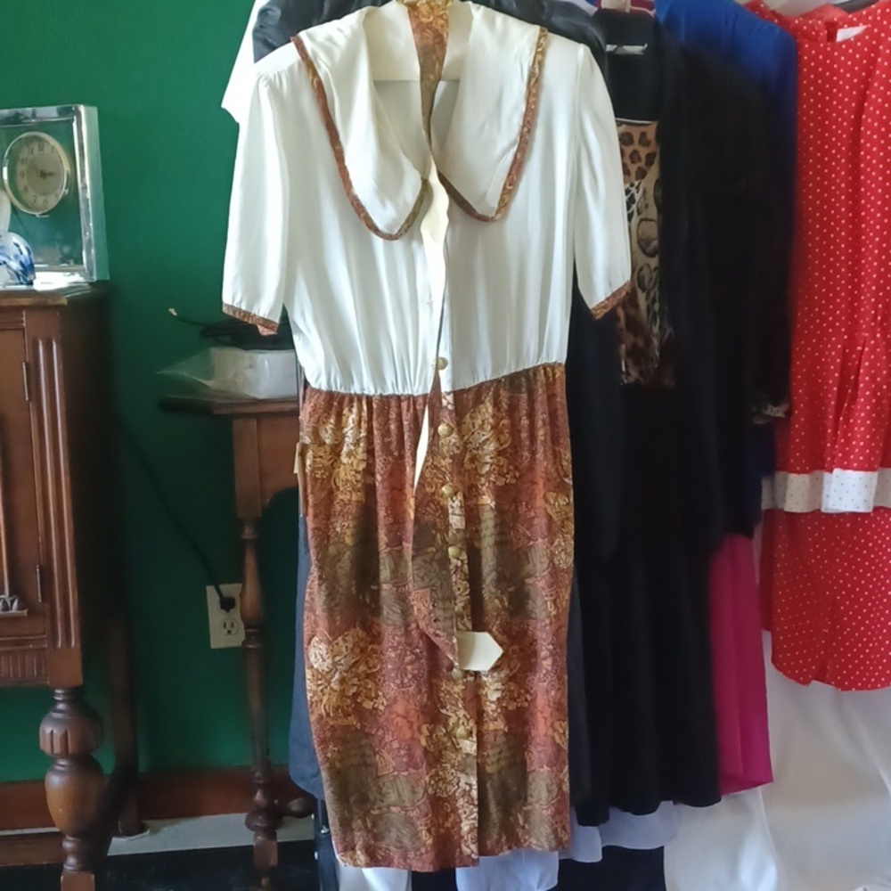 Vintage Moon Dance Floral Midi Belted Dress Sz 14, fits like a sz 10